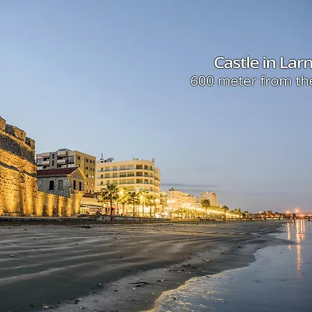 아파트 Laila's Beach 라르나카